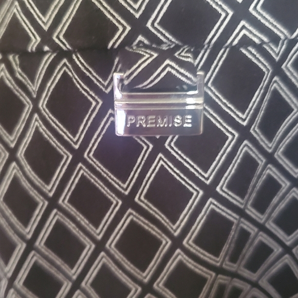 Pants - Picture 3 of 4